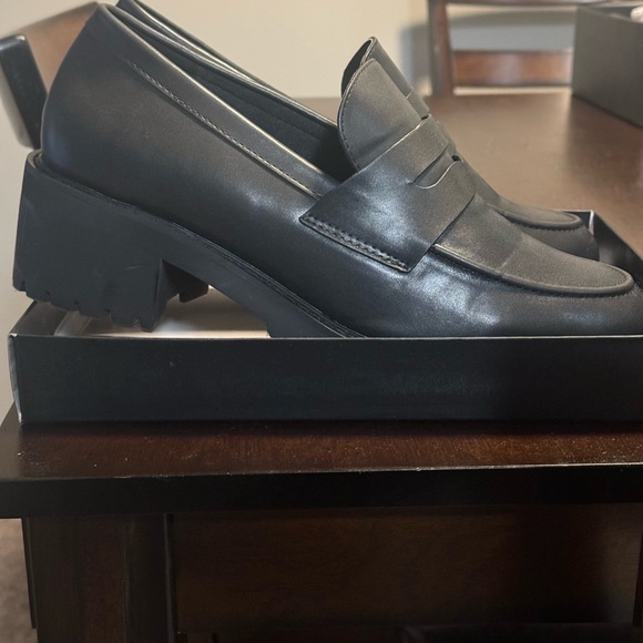 Lane Bryant Lug Sole Loafers 12W - Picture 3 of 7